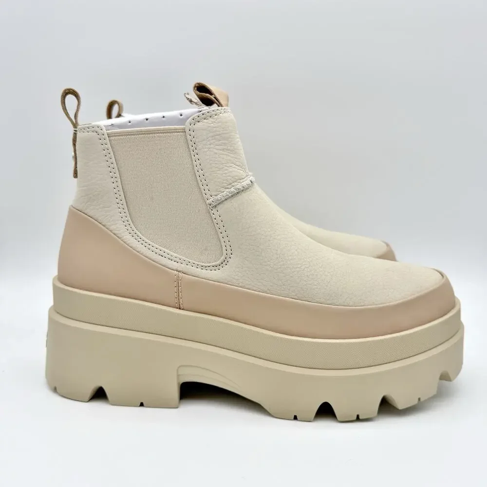 UGG Womens Brisbane Chelsea Boots US 9 EU 40 Cream Cowhide Leather EUC